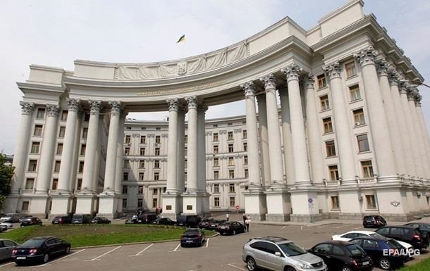 МЗС України висилає старшого дипломата Росії