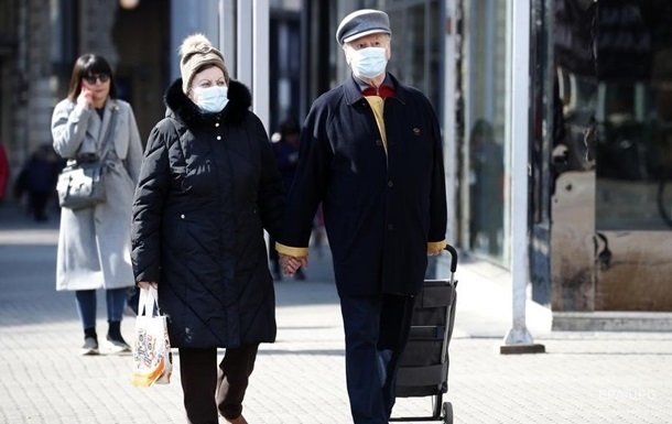 Вчені очікують спад пандемії в Україні