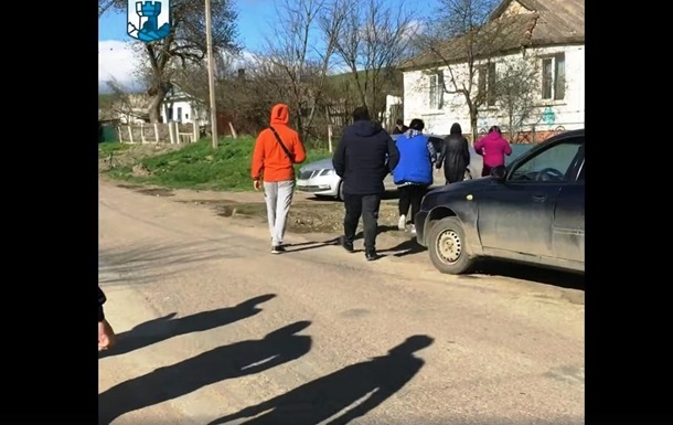 Интересовались сыном: ФСБ провела обыск в доме крымского татарина