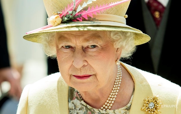 Елизавета II сделала первое заявление после смерти принца Филиппа