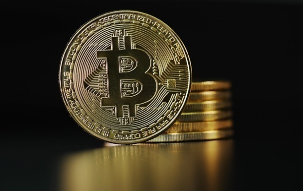 Bitcoin різко впав у ціні