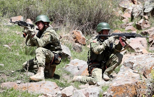 Таджицькі військові залишили Баткенську область Киргизстану - ЗМІ