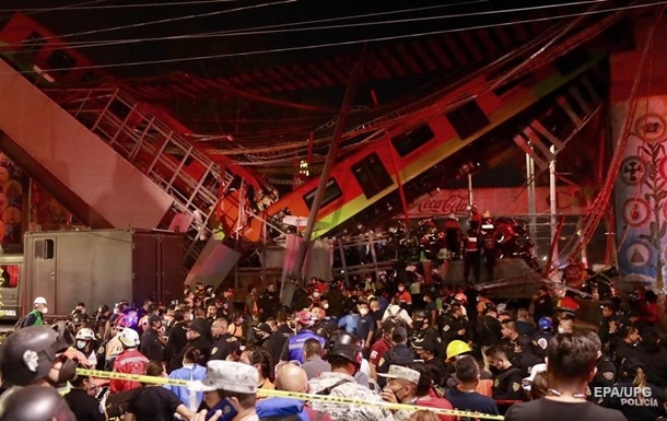 У Мехіко під метро завалився міст, 15 жертв