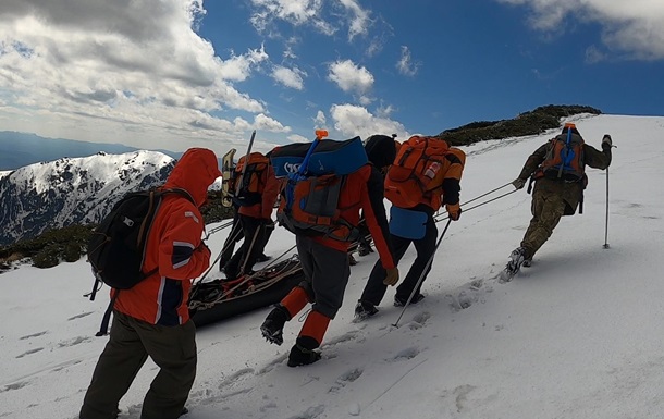 В горах на Закарпатье обнаружили тело туриста