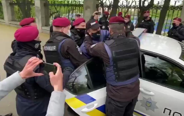В Киеве полиция задержала лидера движения SaveФОП
