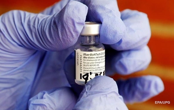 ЄС узгодив з Pfizer закупівлю 1,8 млрд доз вакцин