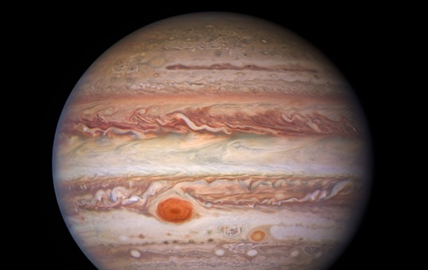 Отримано нові приголомшливі знімки Юпітера