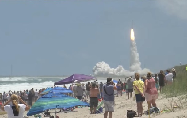 США запустили супутник для виявлення балістичних ракет