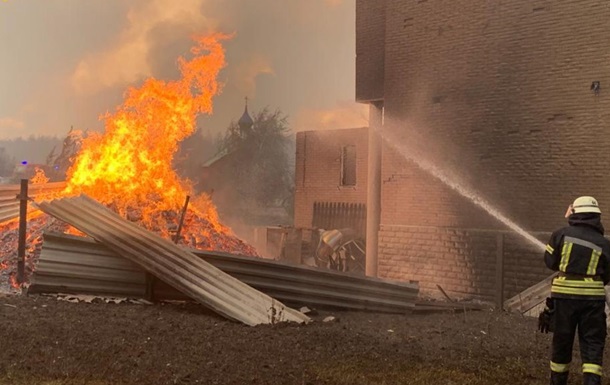 Пожежі на Луганщині: шість рятувальників підуть під суд за фальсифікацію
