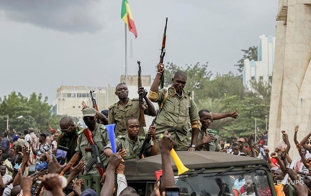 У Малі стався новий державний переворот