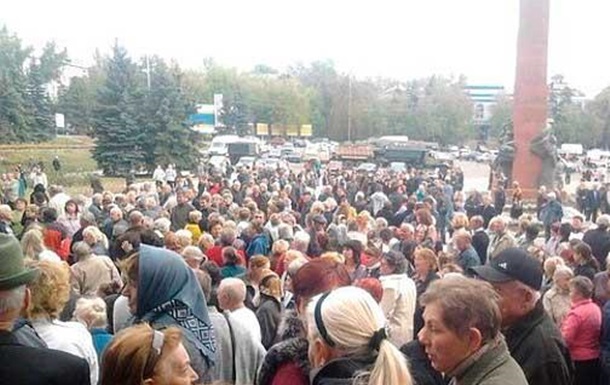  Закручування гайок  в  ДНР . Ватажки бойовиків бояться бунтів