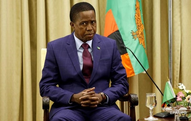 У Замбії президент втратив свідомість під час параду