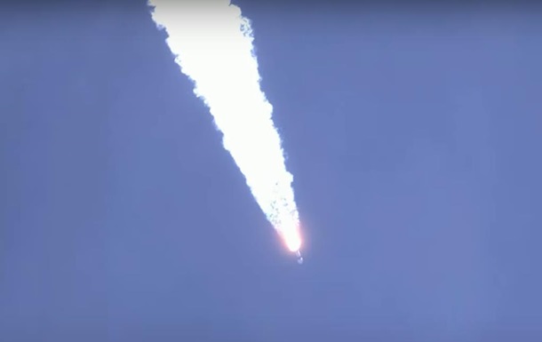 SpaceX запустила супутник для американських ВПС