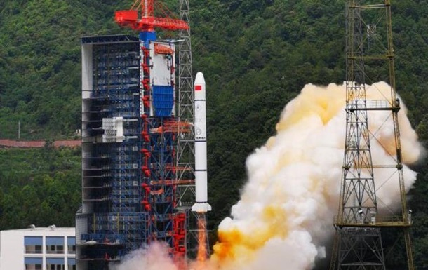 Китай запустил спутники дистанционного зондирования