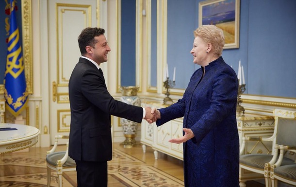Зеленський зустрівся з екс-президентом Литви Ґрибаускайте