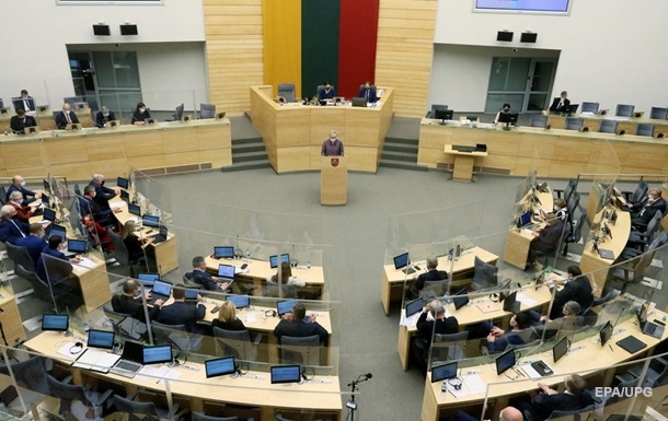 Литва призывает ЕС ввести новые санкции против Беларуси