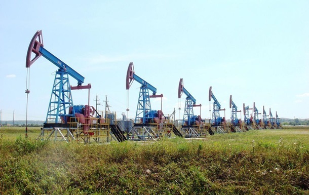 Ціни на нафту впали до мінімуму за літо