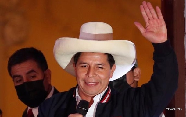 У Перу колишнього сільського вчителя оголосили президентом