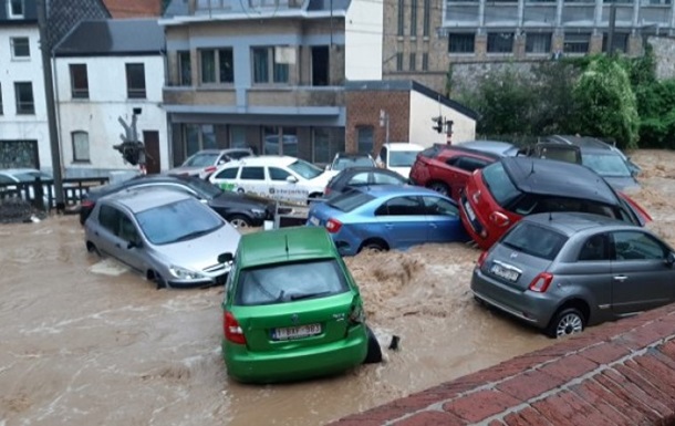 Пострадавшие от наводнения районы Бельгии снова накрыли ливни