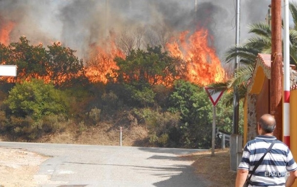 Масштабні пожежі почалися на Сардинії