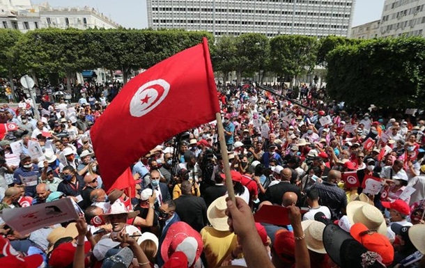 Как Тунис дошел до такой жизни