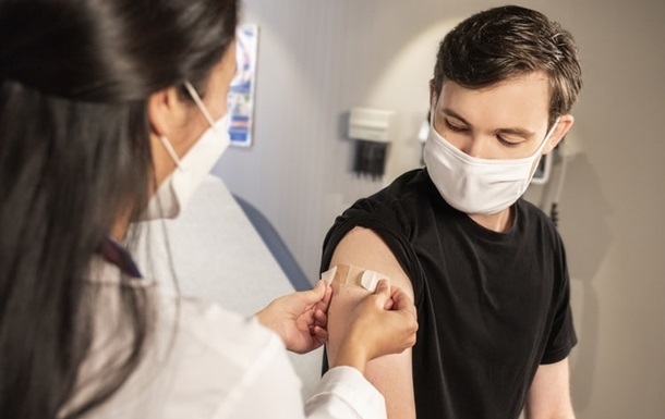 В Україні скорегували план COVID-вакцинації