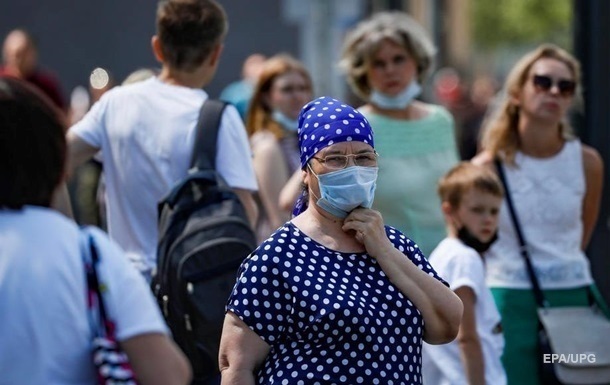 Прирост COVID в Украине замедлился перед выходными