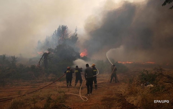 Лісові пожежі в Греції: загинули двоє людей