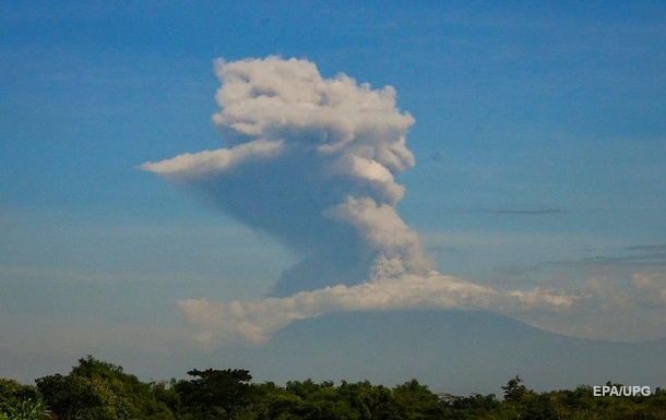 Вулкан Мерапи в Индонезии