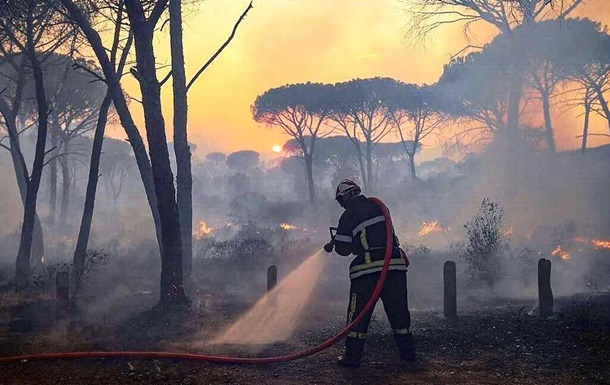 Пожежі у Франції: є загиблі і постраждалі