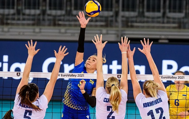 Жіноча збірна України здобула першу перемогу на ЧЄ-2021 з волейболу
