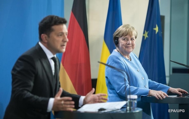 В Киеве началась встреча Зеленского и Меркель 