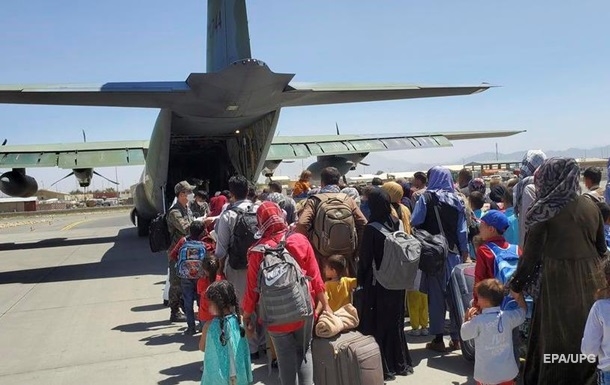 Блінкен: Дедлайнів щодо евакуації з Кабула немає