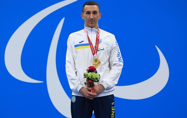 Дубров взял бронзу на дистанции 100 метров баттерфляем