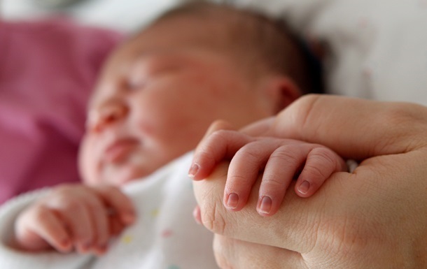 Антирекорд за последние 30 лет: в Украине снижается рождаемость