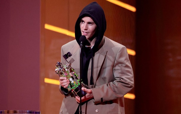 Джастін Бібер став виконавцем року за версією MTV