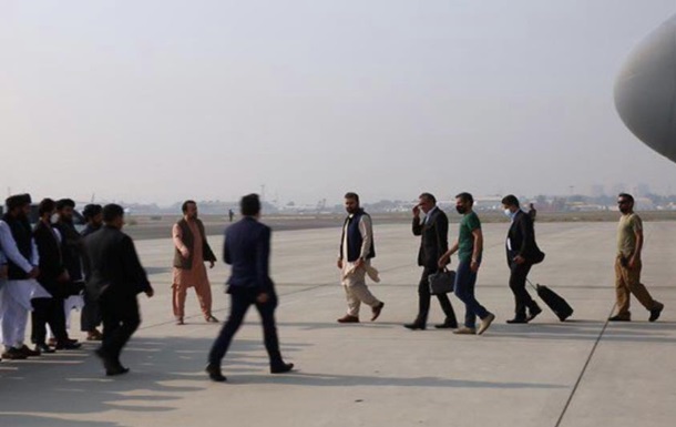 Глава ВООЗ прибув в Афганістан на переговори з талібами