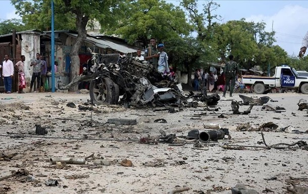 Вісім людей загинули при вибуху біля палацу президента Сомалі