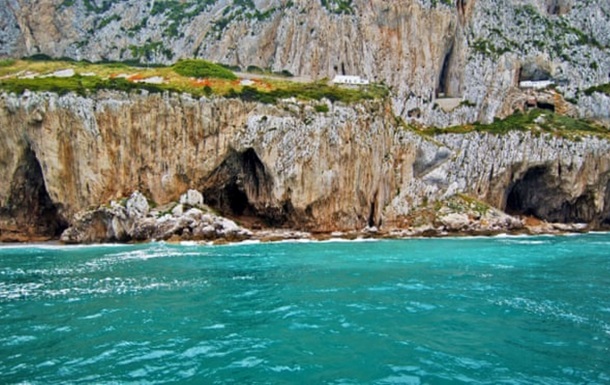 New chamber discovered in famous Neanderthal cave
