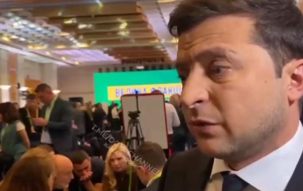 Зеленський дав коментар про відставку Разумкова
