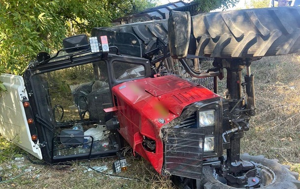 В Одеській області перекинувся трактор, загинув хлопчик