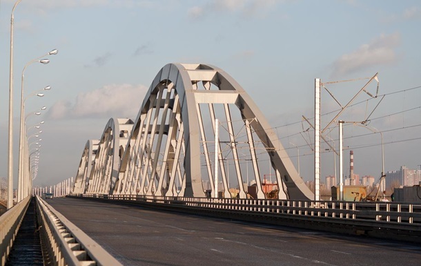 Підписано контракт на добудову Дарницького мосту в Києві
