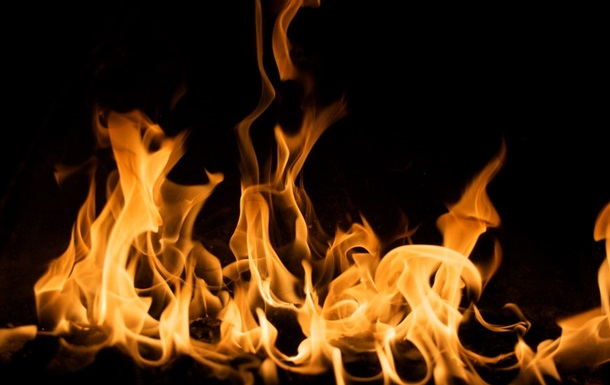 В Днепре женщина сожгла в квартире 50 тыс грн  по приказу голоса 