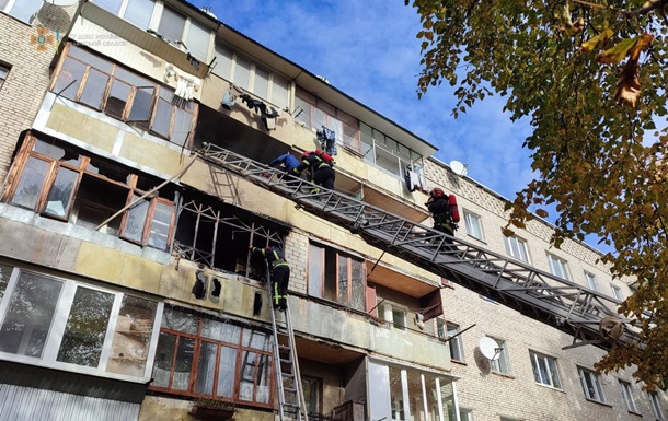 На Львівщині під час пожежі в п ятиповерхівці постраждали діти