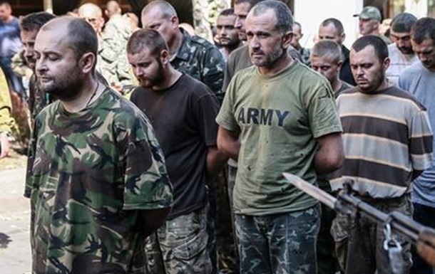«Паради полонених» в окупованому Донецьку: чи здатна СБУ відповісти на публічне 