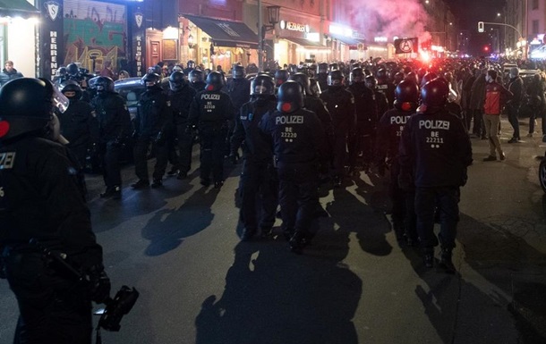 У Берліні 3,5 тисячі поліцейських штурмували сквот
