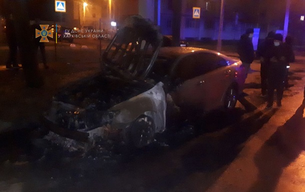 У Харкові підпалили автомобіль чиновника Офісу генпрокурора