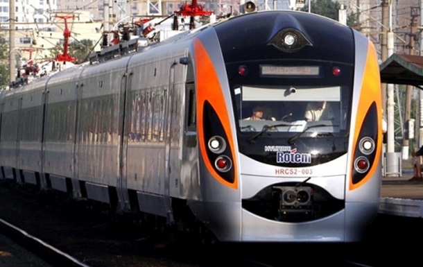 Спустя полтора года: УЗ возобновляет курсирование поезда Киев – Варшава