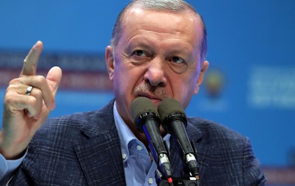 Туреччина передумала висилати західних послів