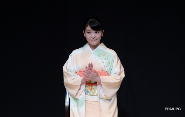 Японська принцеса Мако вийшла заміж